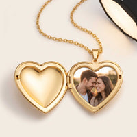 Thumbnail for Collier Médaillon Photo Coeur Floral
