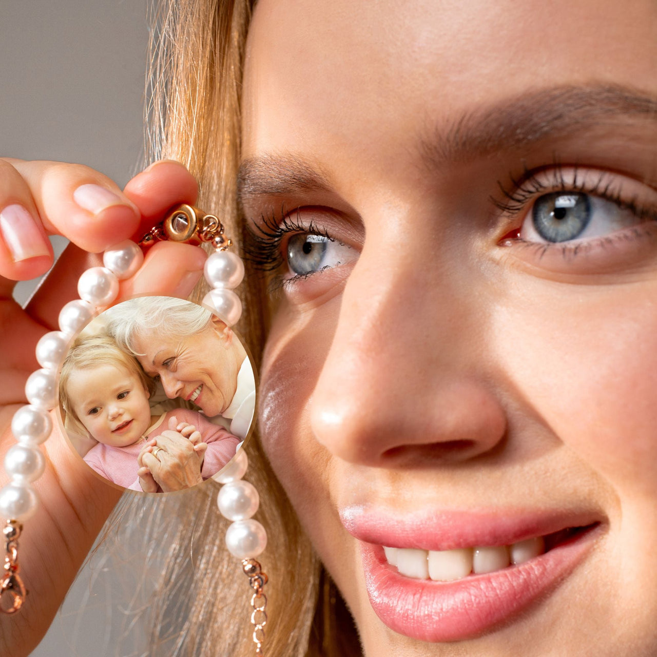 Beaded Personalized Photo Bracelet - Personalized Gift - Custom Jewelry - Custom Bracelet Picture - Personalised Photo Gift Bracelet Brother & Sisters