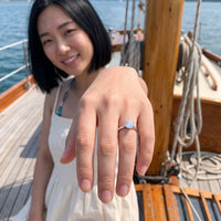 Thumbnail for Anello acciaio donna — foto indossata, argento | SKU: 33759698-4.5-silver