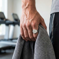 Thumbnail for Der Titan Ring