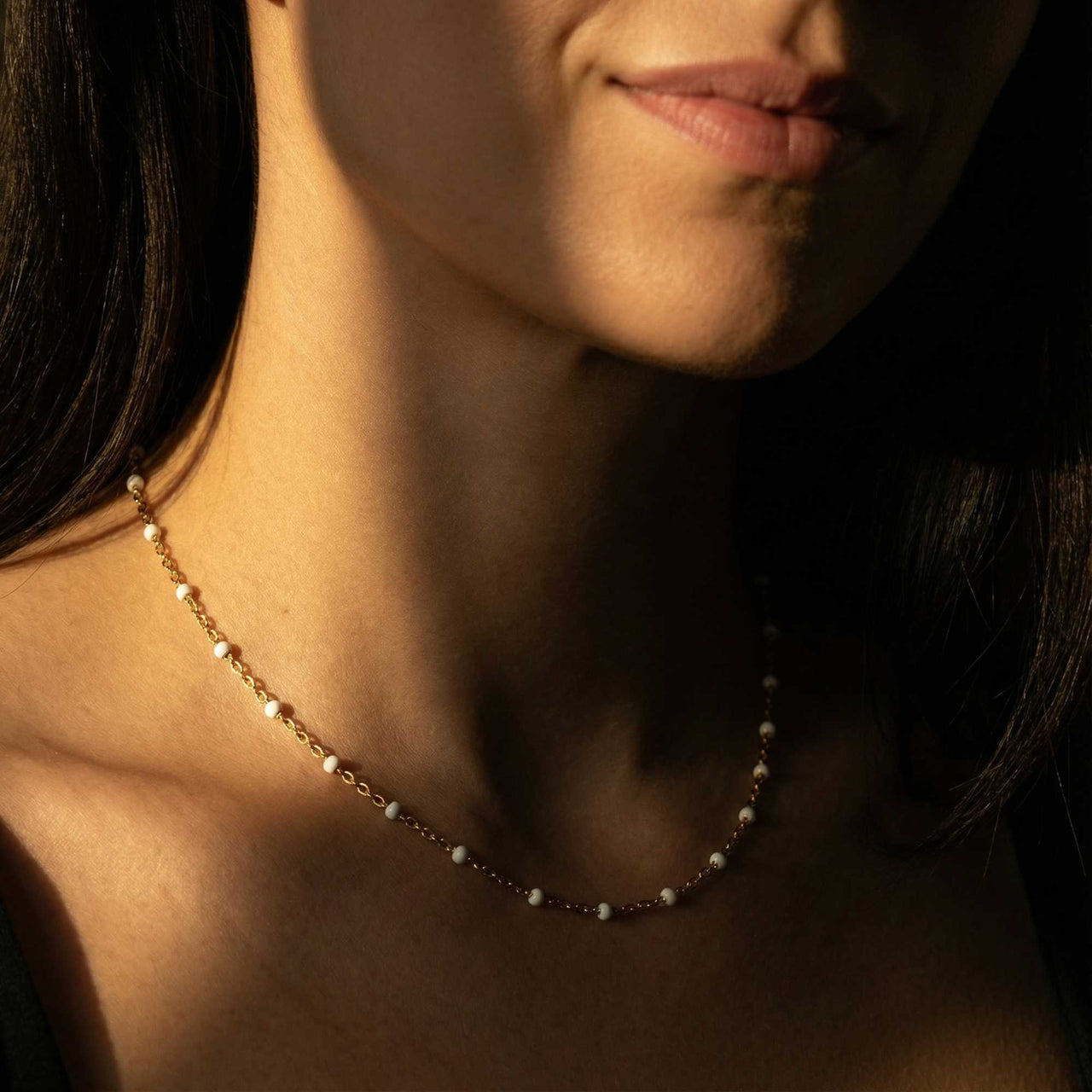 Weiße Perlen Choker