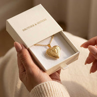 Thumbnail for Blumen-Herz-Medaillon Halskette mit Foto