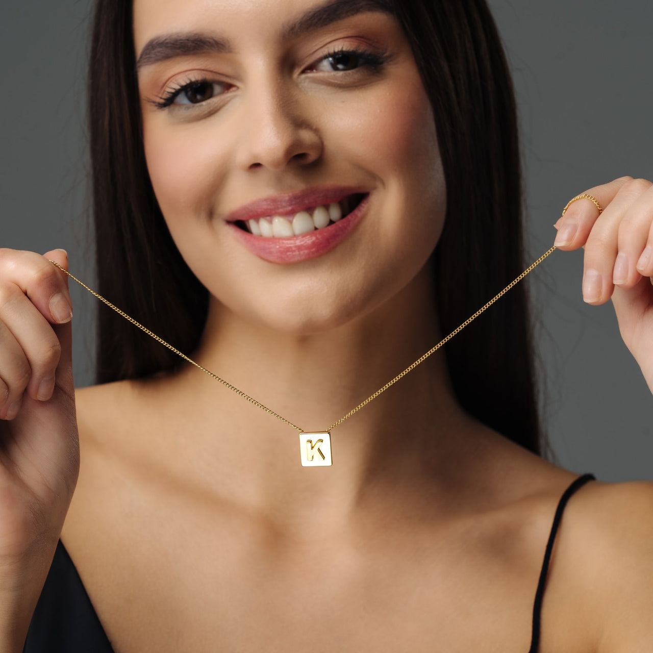 Collier Lettre Rectangle