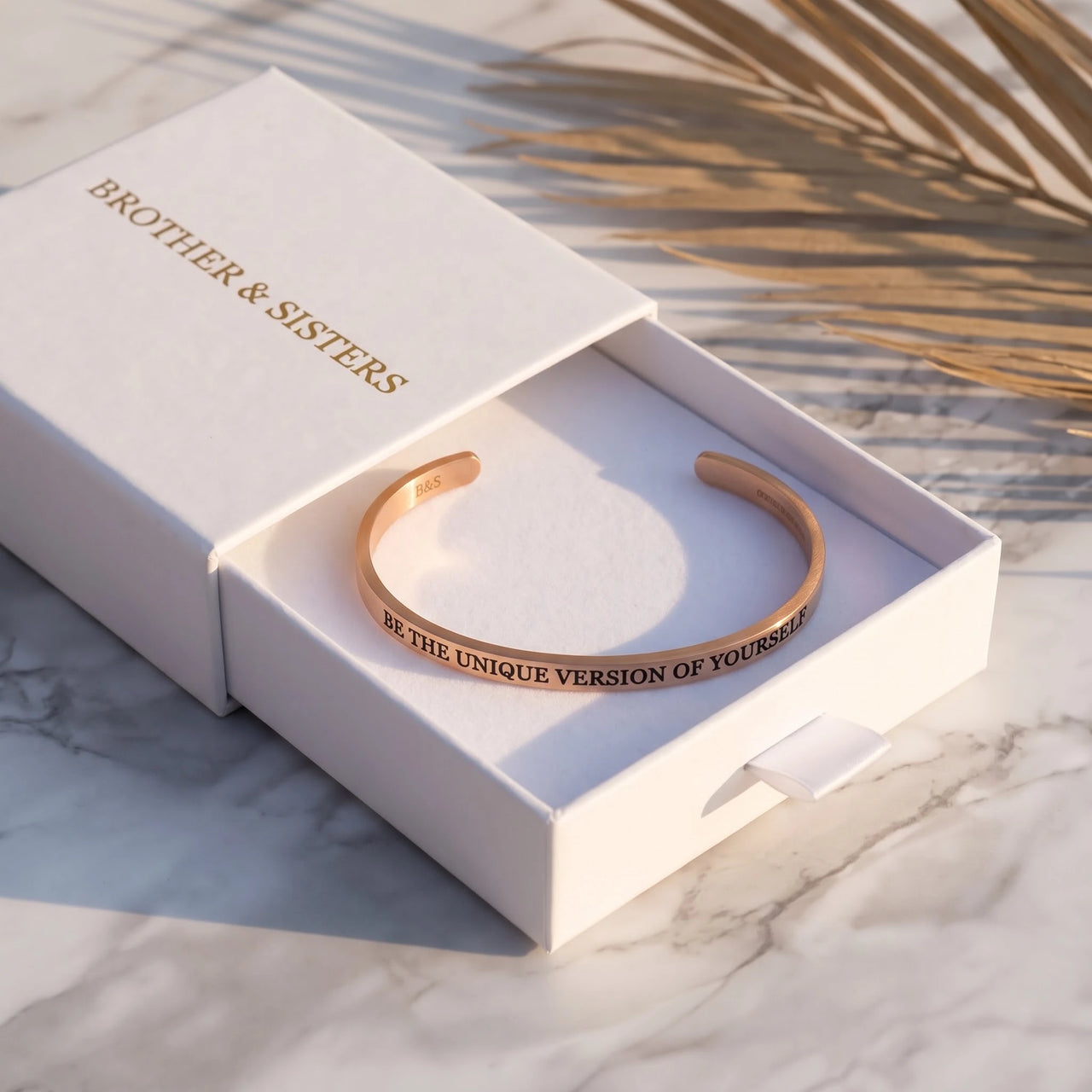 Bracciale con frase — nella scatola regalo, oro rosa | SKU: btuvoy-rg