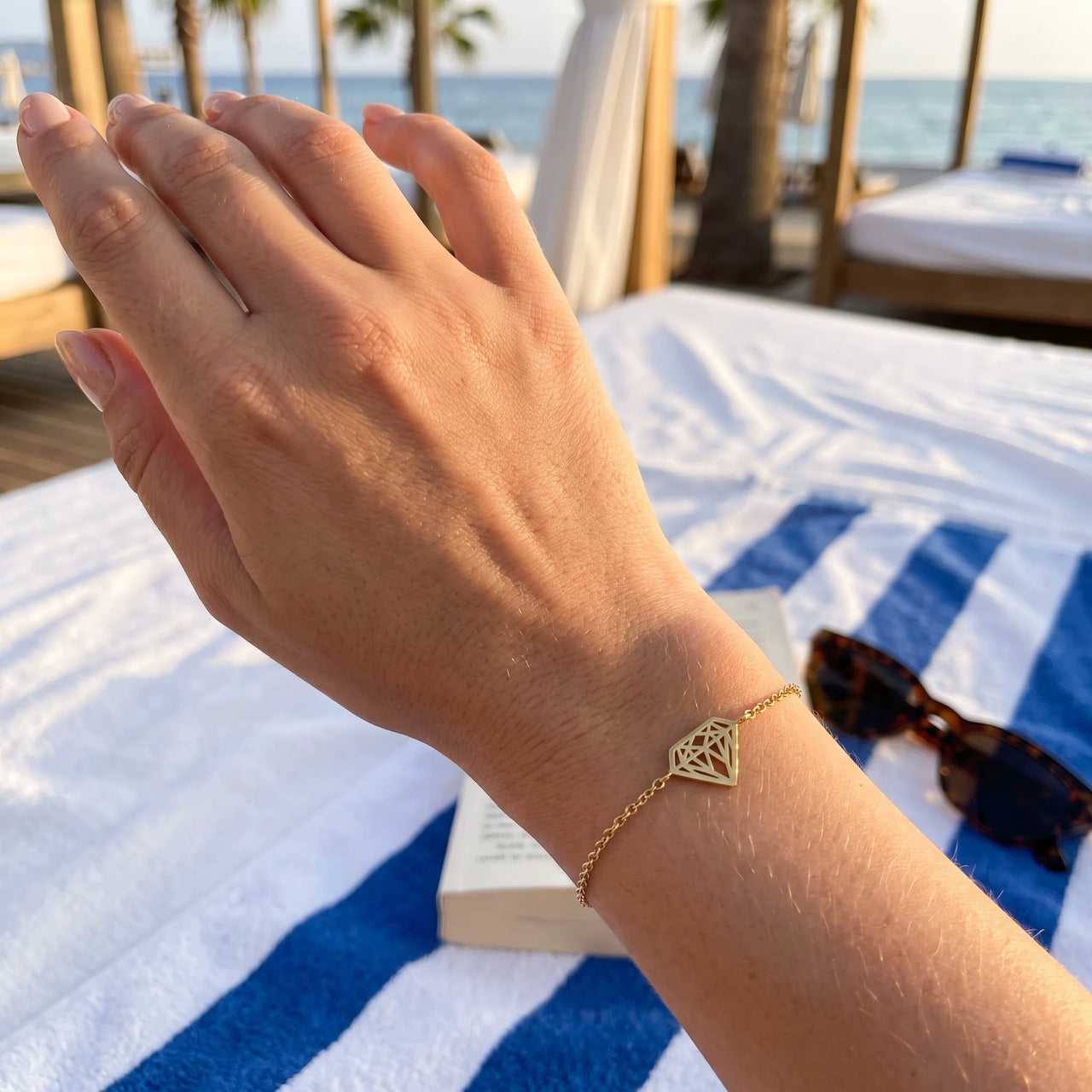 Bracciale minimal — foto indossata, misura reale, oro | SKU: 11662607-gold