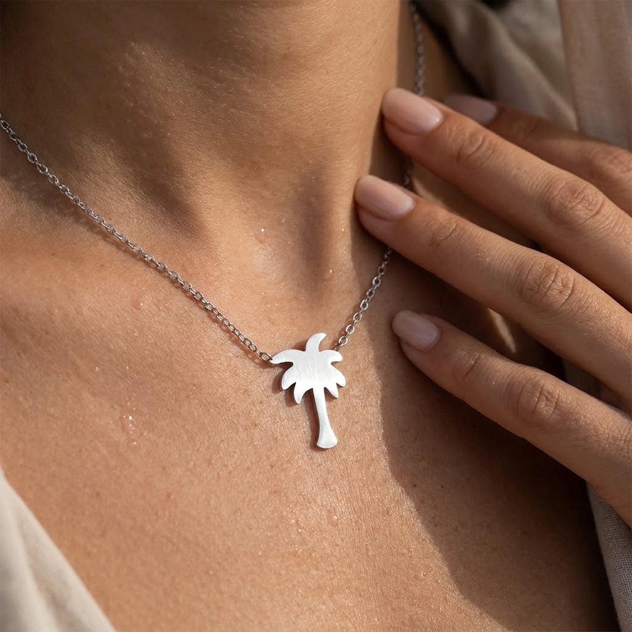 Collana acciaio donna — primo piano dei dettagli, argento | SKU: 8732822-silver-plated