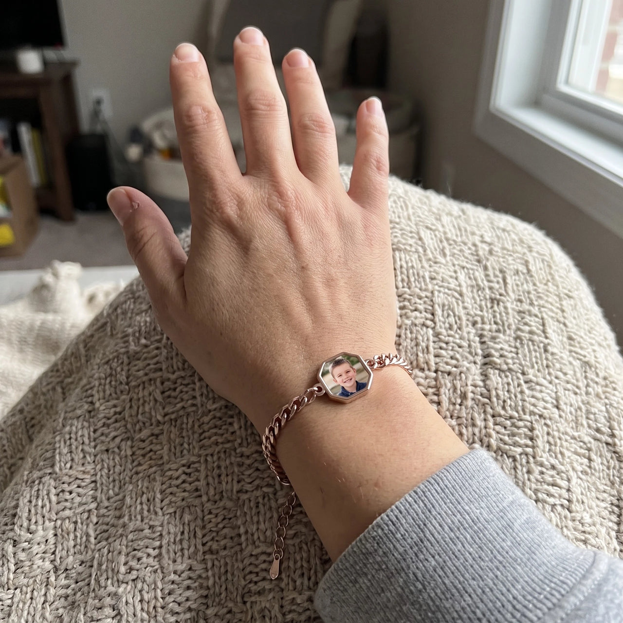 The rose gold octagon photo bracelet on the wrist, showing the lobster clasp and extension chain | SKU: TPH-OCTB-ROSEGOLD-18