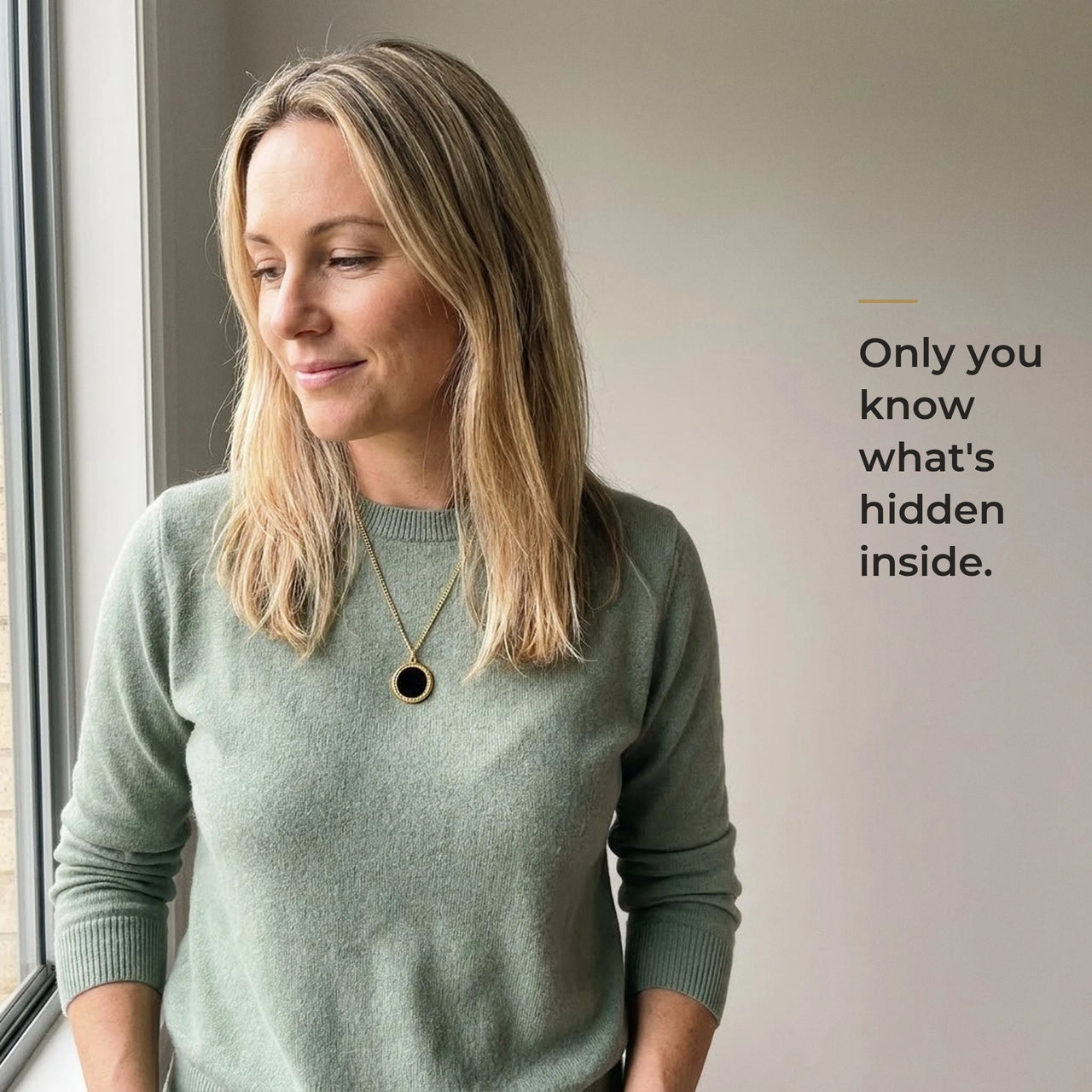 Woman wearing the black gold round pendant, only she knows the photo inside | SKU: TPH-RNDN-GOLD