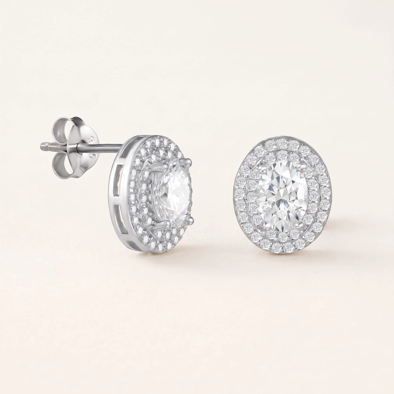Orecchini ovali — foto prodotto su sfondo bianco, argento | SKU: 6306968-white