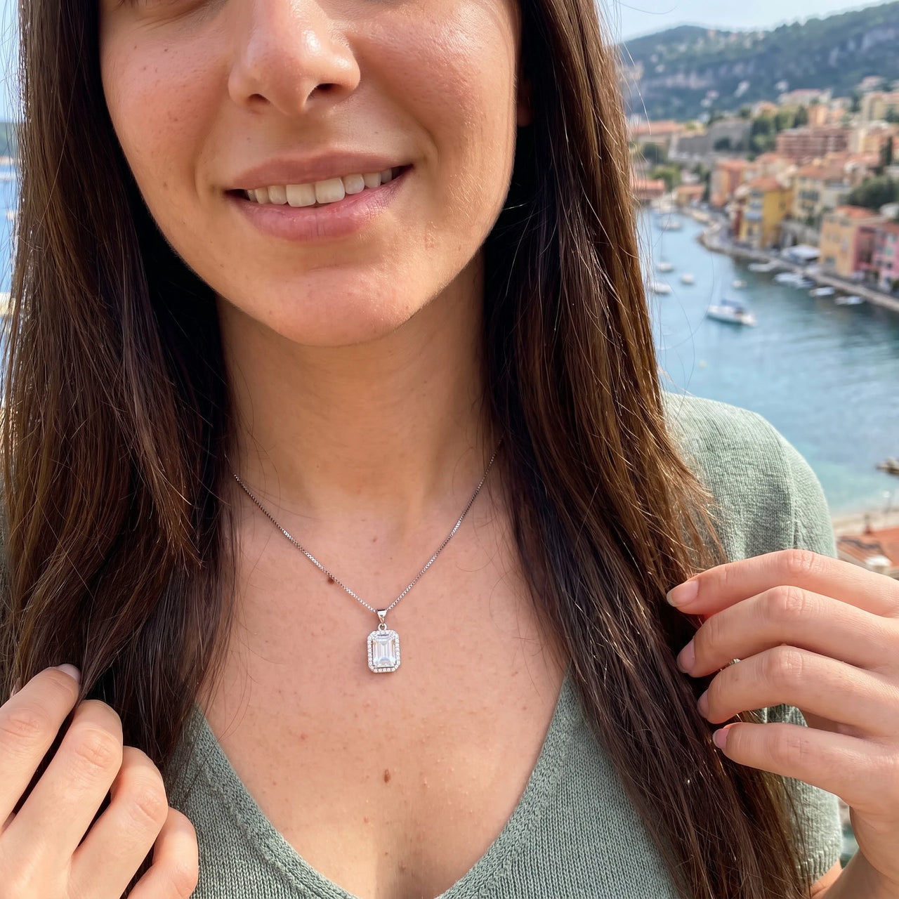 Silver necklace worn on a summer trip | SKU: 22559056