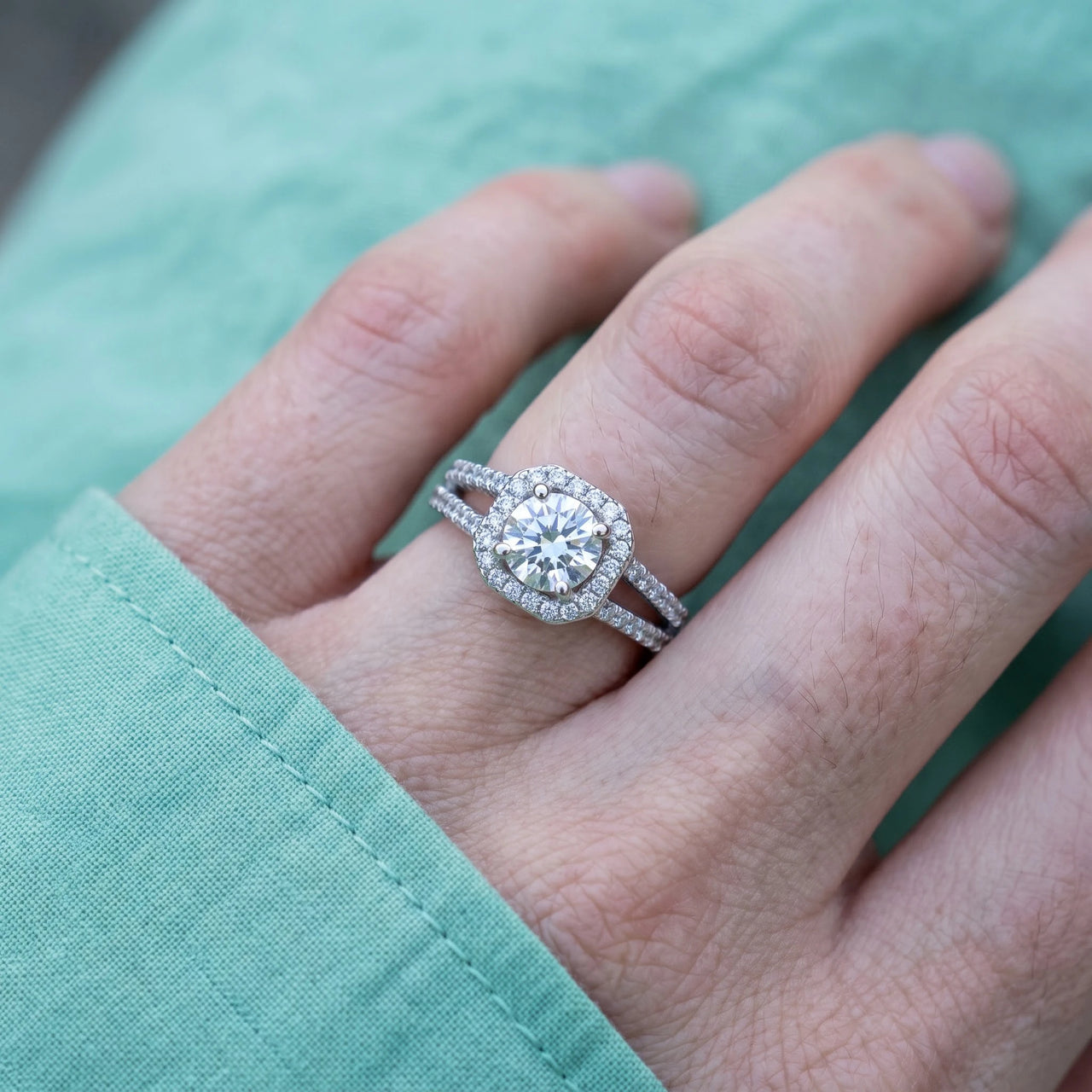 Bague halo — gros plan sur les détails, argent | SKU: 346060-4.5-silver